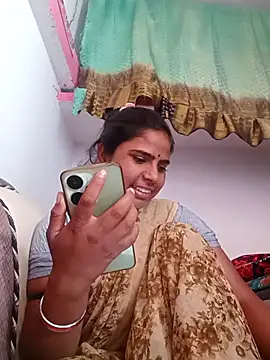 Snapshot of RAJE7053 chatting on February 21, 2026, 7:10 am RAJE7053 online show from February 21, 2026, 7:10 am