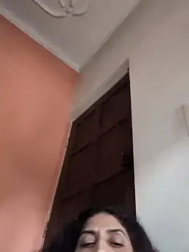 sexysilmy online show from March 8, 2026, 11:02 am