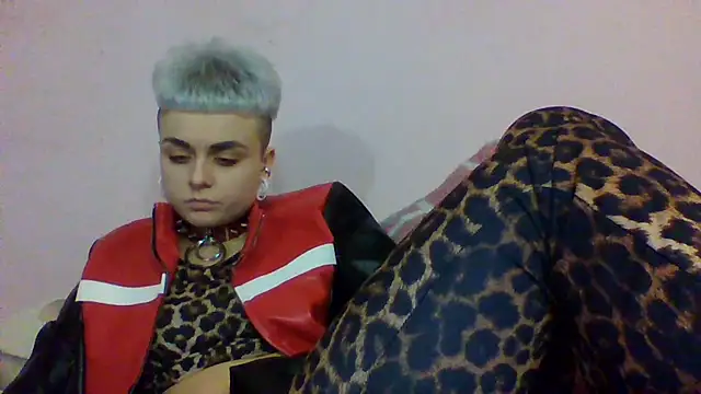 AlisaDear257 online show from February 25, 2026, 1:22 pm