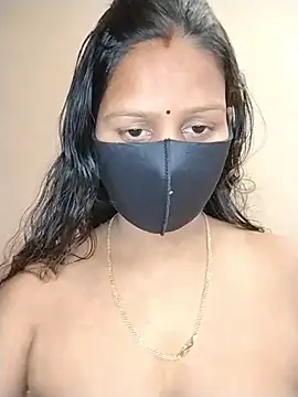 ankita077 online show from April 12, 2026, 1:47 pm