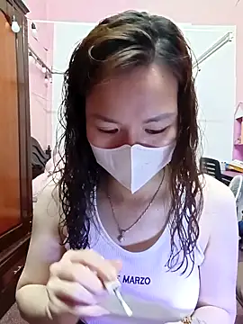 Trang26 online show from March 7, 2026, 1:38 pm