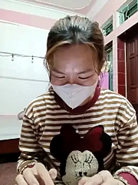 Trang26 online show from March 3, 2026, 2:57 pm