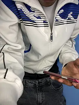 mondacuo3000 online show from February 28, 2026, 11:43 am