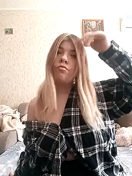 EvaTallor online show from February 24, 2026, 7:20 am