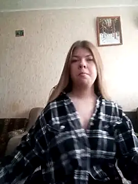 EvaTallor online show from February 25, 2026, 4:45 am