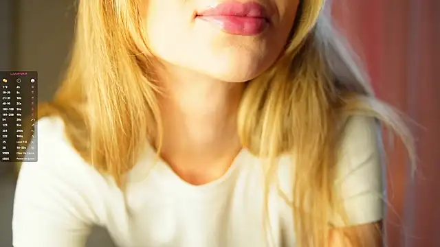 Snapshot of Blossom_Dream chatting on February 12, 2026, 10:04 am Blossom Dream online show from February 12, 2026, 10:04 am