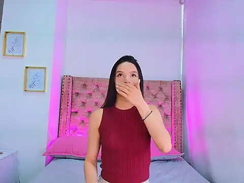 Sweet Sofiii  online show from April 18, 2026, 8:20 pm