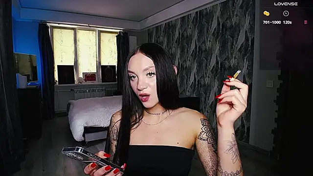 Snapshot of comeherehoney chatting on July 4, 2026, 11:05 am comeherehoney online show from July 4, 2026, 11:05 am