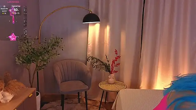 Snapshot of TomieFern_ chatting on February 17, 2026, 3:31 pm TomieFern online show from February 17, 2026, 3:31 pm