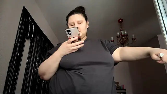 BadGirlBloom online show from February 24, 2026, 2:29 pm