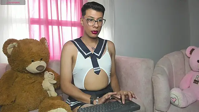 Snapshot of Miissy_ chatting on April 25, 2026, 8:39 pm Miissy online show from April 25, 2026, 8:39 pm