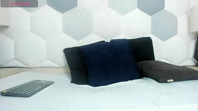 Davi Ponce online show from February 20, 2026, 8:00 pm