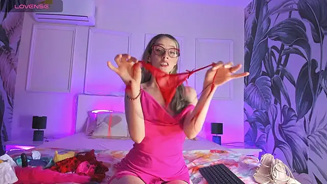 Hada Magica online show from March 14, 2026, 7:42 pm