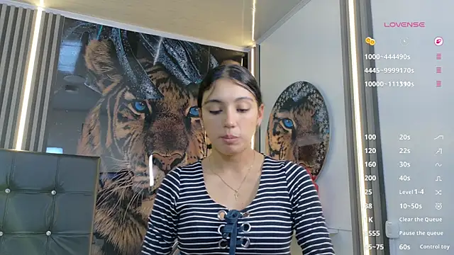  ArianaToroo online show from April 7, 2026, 1:24 pm