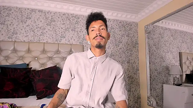 NoaahTylor online show from April 2, 2026, 8:26 pm