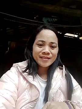 Snapshot of molly-xx chatting on February 14, 2026, 3:18 am molly-xx online show from February 14, 2026, 3:18 am