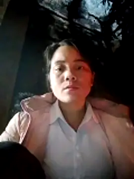 Snapshot of molly-xx chatting on February 11, 2026, 6:13 am molly-xx online show from February 11, 2026, 6:13 am