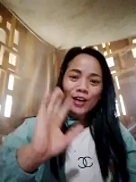 Snapshot of molly-xx chatting on February 25, 2026, 3:18 am molly-xx online show from February 25, 2026, 3:18 am