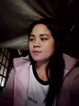 Snapshot of molly-xx chatting on February 20, 2026, 8:38 am molly-xx online show from February 20, 2026, 8:38 am