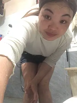 newbaby1 online show from February 13, 2026, 10:54 pm