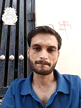 Beinghorny83 online show from April 5, 2026, 3:57 am