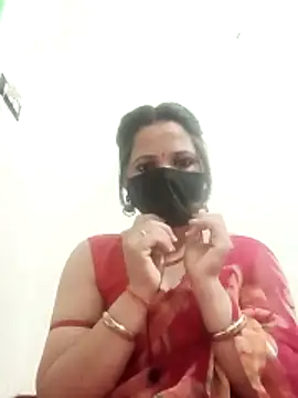 karishma Bhabhi online show from April 10, 2026, 4:47 pm