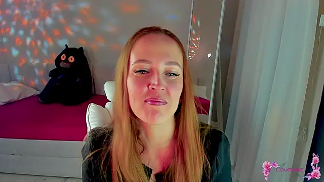 she wolf online show from March 31, 2026, 1:13 pm