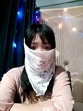 Girl-crazy1 online show from April 14, 2026, 5:51 pm