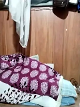 cute-shine online show from March 17, 2026, 1:36 pm