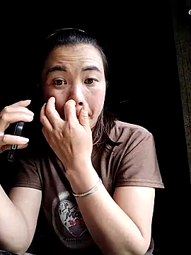 lovely-742 online show from April 11, 2026, 3:47 am