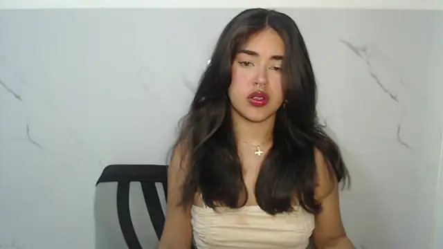 Snapshot of melodyphillips_2_ chatting on May 9, 2026, 10:07 am melodyphillips 2 online show from May 9, 2026, 10:07 am