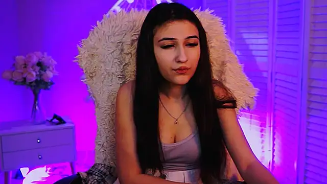 TerezaRobinson online show from February 23, 2026, 8:20 pm