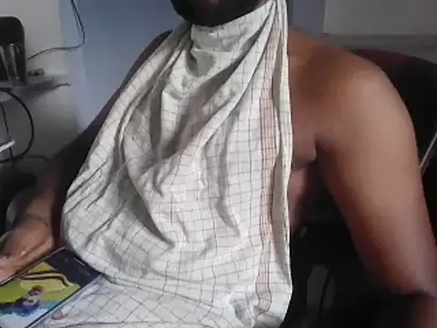 Snapshot of Tinku_1324 chatting on July 8, 2026, 1:52 am Tinku 1324 online show from July 8, 2026, 1:52 am