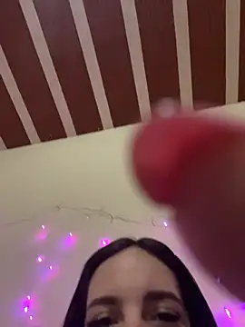 Larinhap online show from February 11, 2026, 7:58 pm