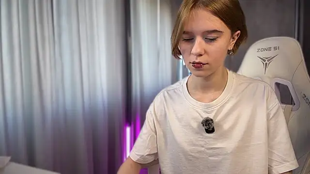 Snapshot of MyBabyLana chatting on March 2, 2026, 8:32 am MyBabyLana online show from March 2, 2026, 8:32 am