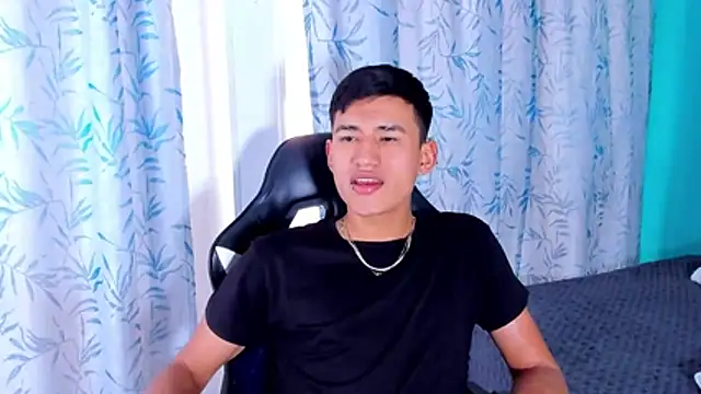 Snapshot of NicolasTorrez chatting on February 11, 2026, 9:36 pm NicolasTorrez online show from February 11, 2026, 9:36 pm