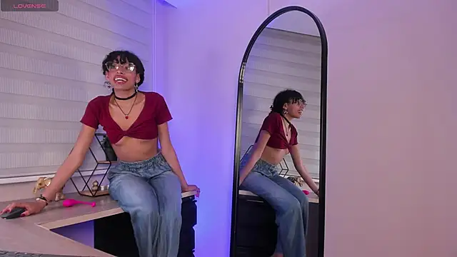 Tamia 25 online show from March 30, 2026, 7:37 pm