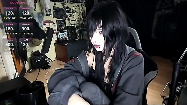 Snapshot of Shempert_ghot chatting on February 27, 2026, 11:10 am Shempert ghot online show from February 27, 2026, 11:10 am