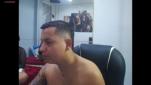 vanessa f online show from February 18, 2026, 7:32 pm