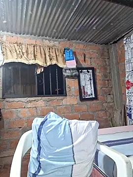 Juli Powl online show from March 29, 2026, 12:23 am