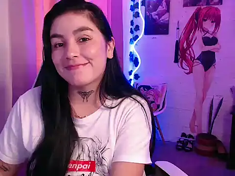 Snapshot of JanineRae chatting on February 18, 2026, 7:43 pm JanineRae online show from February 18, 2026, 7:43 pm