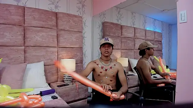 Escanor Hot online show from February 14, 2026, 8:42 pm