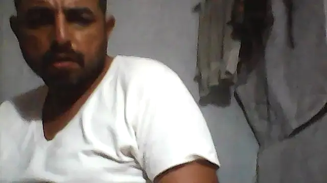 Snapshot of cobrosdepagos chatting on June 18, 2026, 7:18 am cobrosdepagos online show from June 18, 2026, 7:18 am