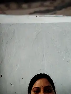Snapshot of Anushka_Singh0 chatting on July 18, 2026, 12:58 pm Anushka Singh0 online show from July 18, 2026, 12:58 pm