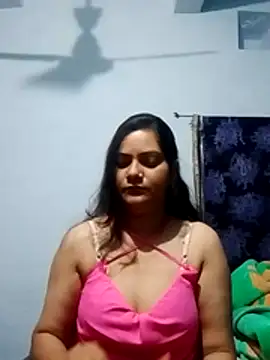 Snapshot of Anushka_Singh0 chatting on February 26, 2026, 12:21 am Anushka Singh0 online show from February 26, 2026, 12:21 am