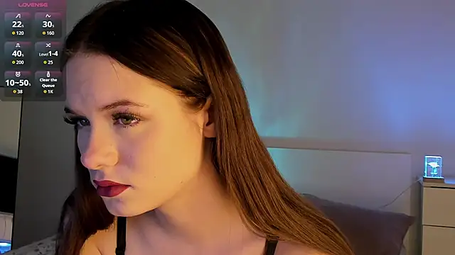 SirenBeatrice online show from April 9, 2026, 9:26 am