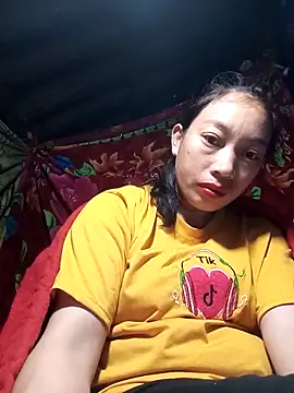 Snapshot of Susuu5790 chatting on February 21, 2026, 10:23 pm Susuu5790 online show from February 21, 2026, 10:23 pm