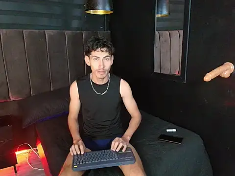 skinny jean  online show from March 18, 2026, 8:21 pm