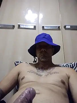 Snapshot of Arteiroelo chatting on February 26, 2026, 8:31 pm Arteiroelo online show from February 26, 2026, 8:31 pm