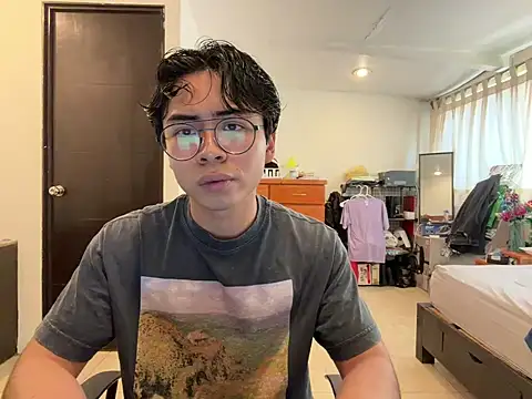 BentoBoxxx online show from April 25, 2026, 6:27 pm